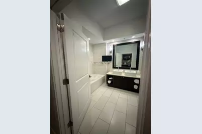 5300 NW 87th Avenue #706, Miami, FL 33178 - Photo 13