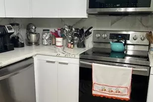 2811 Somerset Dr, Lauderdale Lakes, FL 33311 - Photo 11