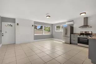 249 SW 12th St, Dania Beach, FL 33004 - Photo 11