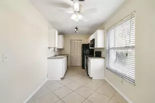 8163 SE Croft Cir, Hobe Sound, FL 33455 - Photo 7