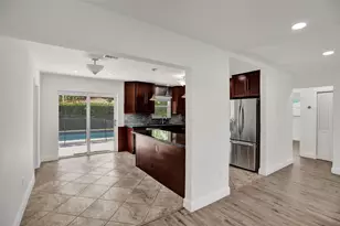 30 NE 139th St, North Miami, FL 33161 - Photo 15