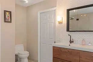 3610 Washington Ln, Hollywood, FL 33026 - Photo 11