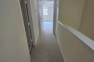 2961 NE 185th St, Miami, FL 33180 - Photo 9