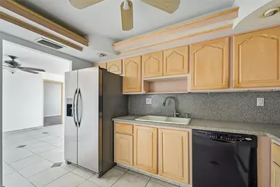 531 N Ocean Boulevard #1907, Pompano Beach, FL 33062 - Photo 7