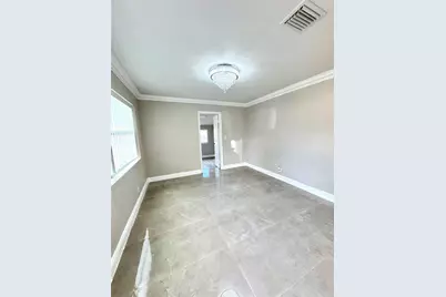 1020 NW 26th Avenue, Fort Lauderdale, FL 33311 - Photo 9