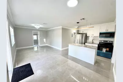 1020 NW 26th Avenue, Fort Lauderdale, FL 33311 - Photo 5