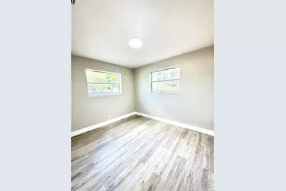 1020 NW 26th Avenue, Fort Lauderdale, FL 33311 - Photo 15