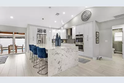 817 SE 13th Court, Deerfield Beach, FL 33441 - Photo 5