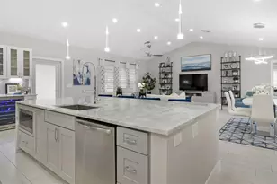 817 SE 13th Ct, Deerfield Beach, FL 33441 - Photo 7