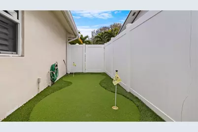 817 SE 13th Court, Deerfield Beach, FL 33441 - Photo 25