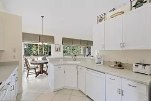 3800 Riverside Way, Delray Beach, FL 33445 - Photo 13