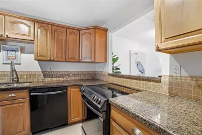 6 Royal Palm Way #211, Boca Raton, FL 33432 - Photo 19