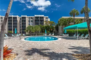 6 Royal Palm Way, Boca Raton, FL 33432 - Photo 3