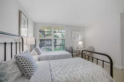 6 Royal Palm Way #211, Boca Raton, FL 33432 - Photo 21