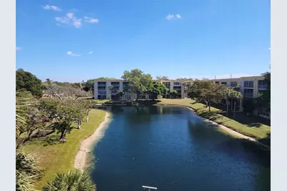 3121 NW 47th Terrace #403, Lauderdale Lakes, FL 33319 - Photo 17