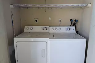 3121 NW 47th Terrace, Lauderdale Lakes, FL 33319 - Photo 15