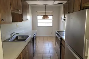 3121 NW 47th Terrace, Lauderdale Lakes, FL 33319 - Photo 7