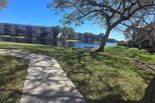 7970 N Nob Hill Rd, Tamarac, FL 33321 - Photo 17