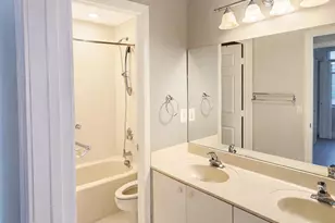 16231 SW 10th St, Pembroke Pines, FL 33027 - Photo 13