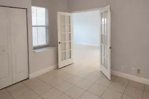 16231 SW 10th St, Pembroke Pines, FL 33027 - Photo 17