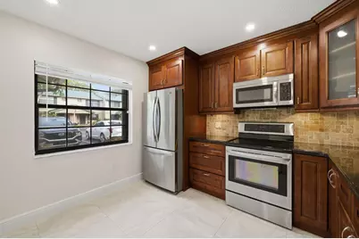 454 Westree Lane, Plantation, FL 33324 - Photo 5