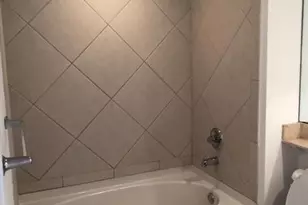 325 S Biscayne Blvd, Miami, FL 33131 - Photo 9