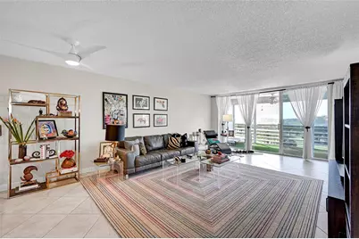 605 Oaks Drive #701, Pompano Beach, FL 33069 - Photo 7