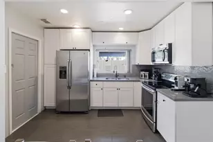 1234 NW 7th Ave, Fort Lauderdale, FL 33311 - Photo 9