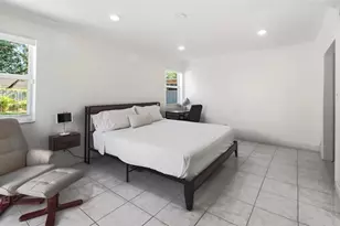 1234 NW 7th Ave, Fort Lauderdale, FL 33311 - Photo 13