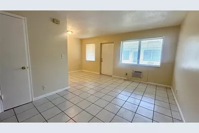 717 SE 16th Street #3, Fort Lauderdale, FL 33316 - Photo 3