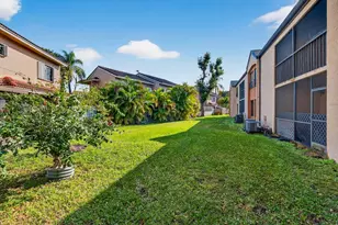 8225 NW 191st St, Hialeah, FL 33015 - Photo 5