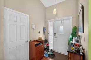 8225 NW 191st St, Hialeah, FL 33015 - Photo 49