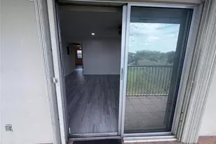 801 SW 133rd Terrace, Pembroke Pines, FL 33027 - Photo 21