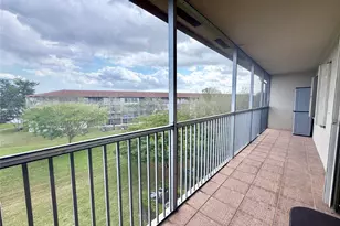 801 SW 133rd Terrace, Pembroke Pines, FL 33027 - Photo 23