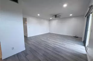 801 SW 133rd Terrace, Pembroke Pines, FL 33027 - Photo 7