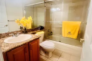 151 NE 16th Ave, Fort Lauderdale, FL 33301 - Photo 7