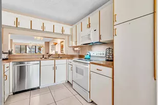 10803 W Clairmont Cir, Tamarac, FL 33321 - Photo 5
