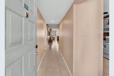 10803 W Clairmont Circle #102, Tamarac, FL 33321 - Photo 3