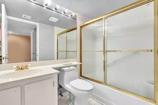 10803 W Clairmont Cir, Tamarac, FL 33321 - Photo 33