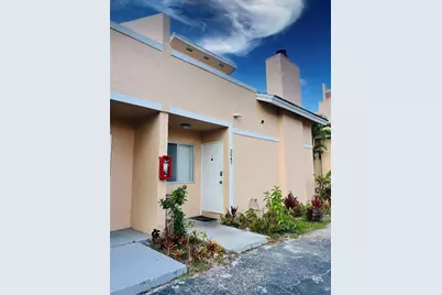 3947 Coral Springs Drive, Coral Springs, FL 33065 - Photo 3