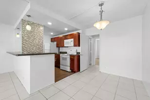 625 Antioch Ave, Fort Lauderdale, FL 33304 - Photo 7