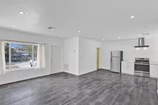 1904 SE 1st Ave, Fort Lauderdale, FL 33316 - Photo 9