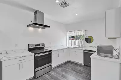 1904 SE 1st Avenue, Fort Lauderdale, FL 33316 - Photo 3