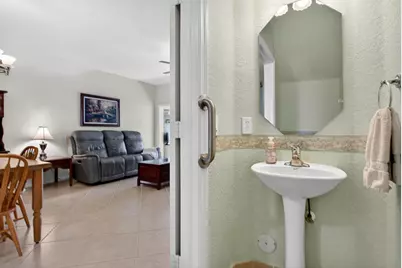 8204 Santa Monica Avenue #8204, Tamarac, FL 33321 - Photo 17