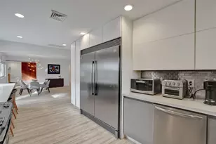 2111 N Ocean Blvd, Pompano Beach, FL 33062 - Photo 15