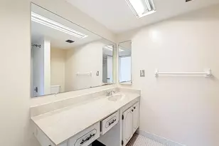 5935 Del Lago Cir, Sunrise, FL 33313 - Photo 25