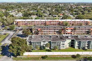 5935 Del Lago Cir, Sunrise, FL 33313 - Photo 47