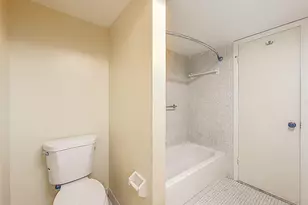 5935 Del Lago Cir, Sunrise, FL 33313 - Photo 25