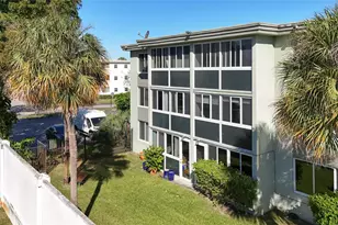 5935 Del Lago Cir, Sunrise, FL 33313 - Photo 45