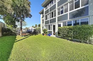 5935 Del Lago Cir, Sunrise, FL 33313 - Photo 43